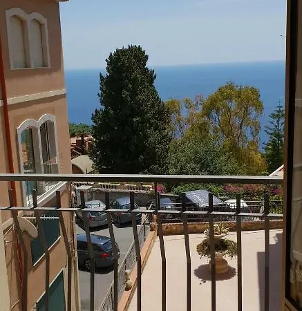 Bella 3*